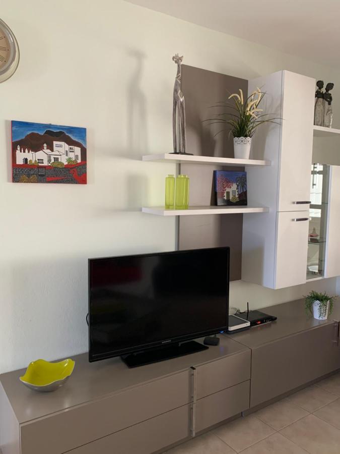 Lovely Villa Nico Playa Blanca, Hot Tub, Communal Pool 外观 照片