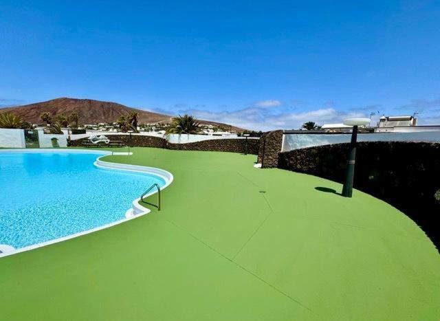 Lovely Villa Nico Playa Blanca, Hot Tub, Communal Pool 外观 照片